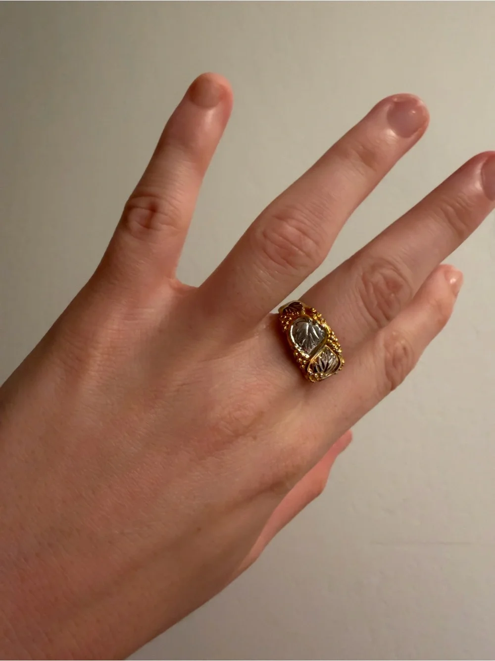 Vintage ESPO Joseph Esposito 14KT GE Two Tone Floral Leaf Statement Ring